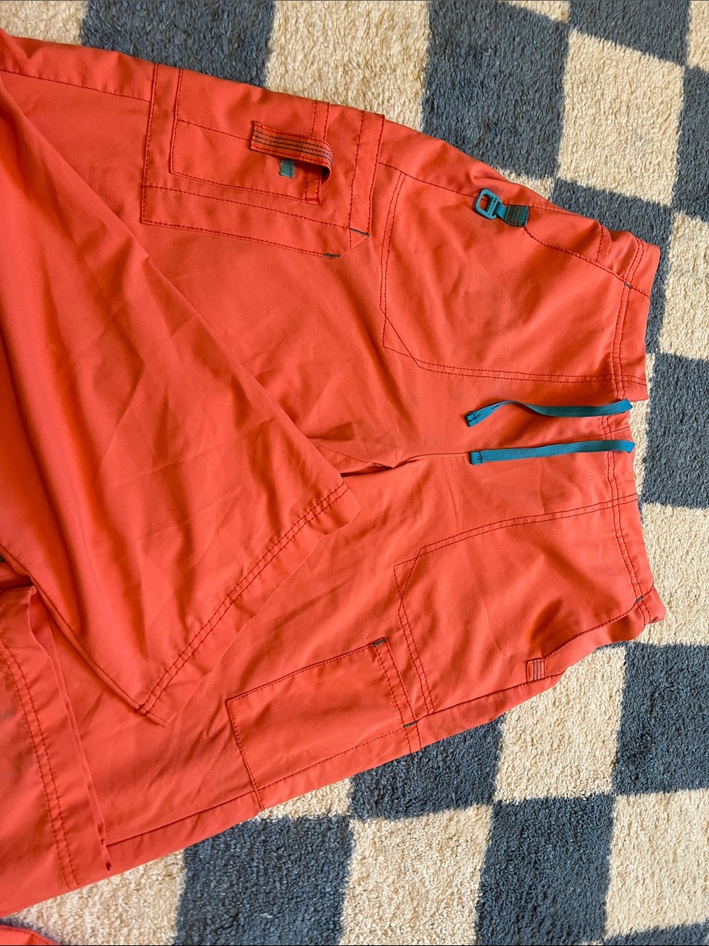 Carhartt Scrubs - Picture 2 of 6